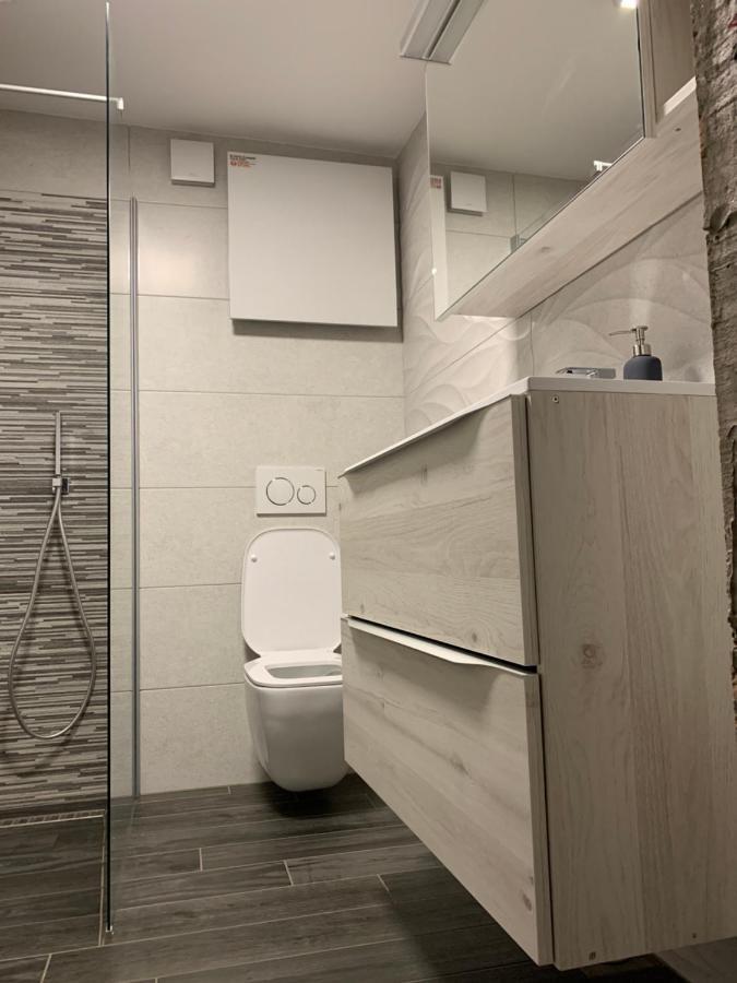 Apartma Sinitus Izola Luaran gambar