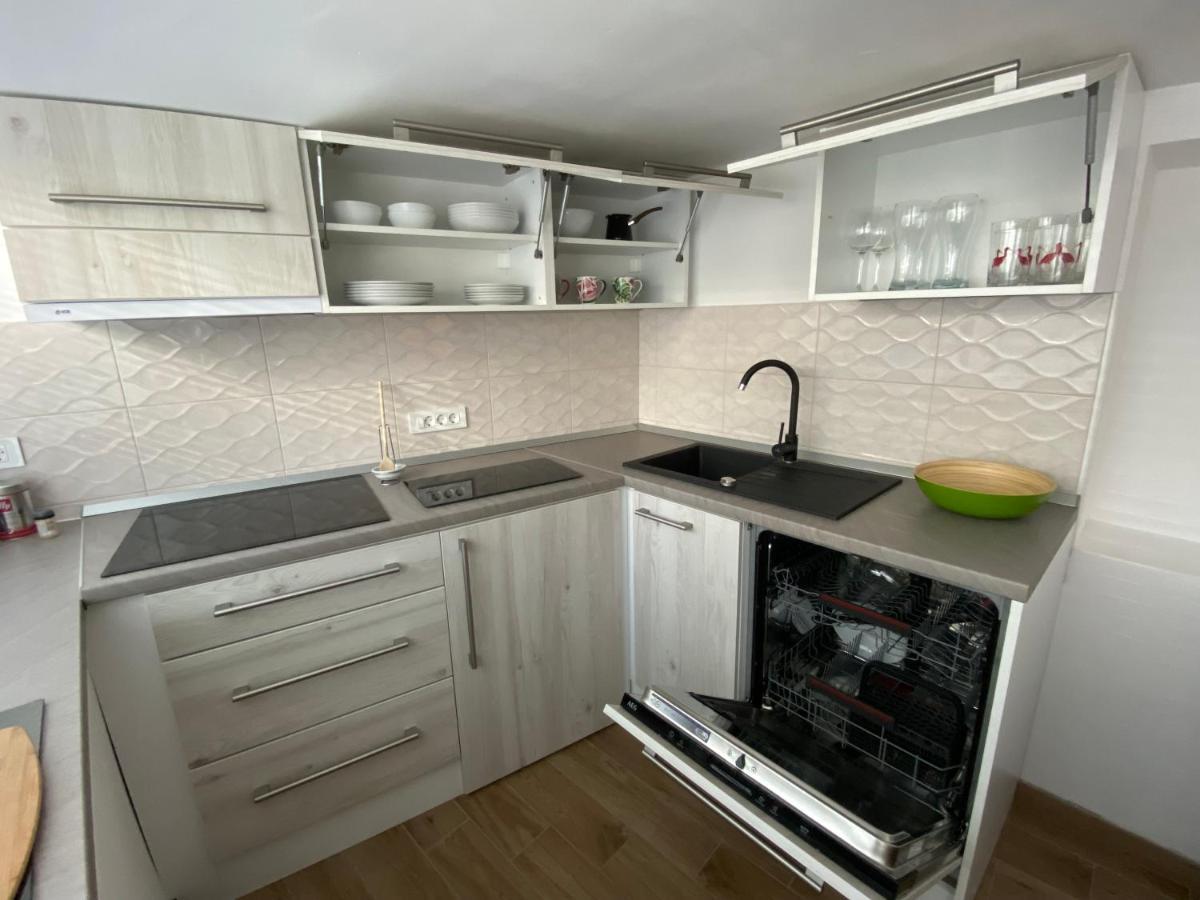 Apartma Sinitus Izola Luaran gambar