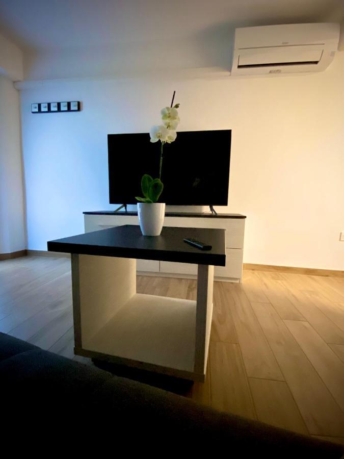 Apartma Sinitus Izola Luaran gambar