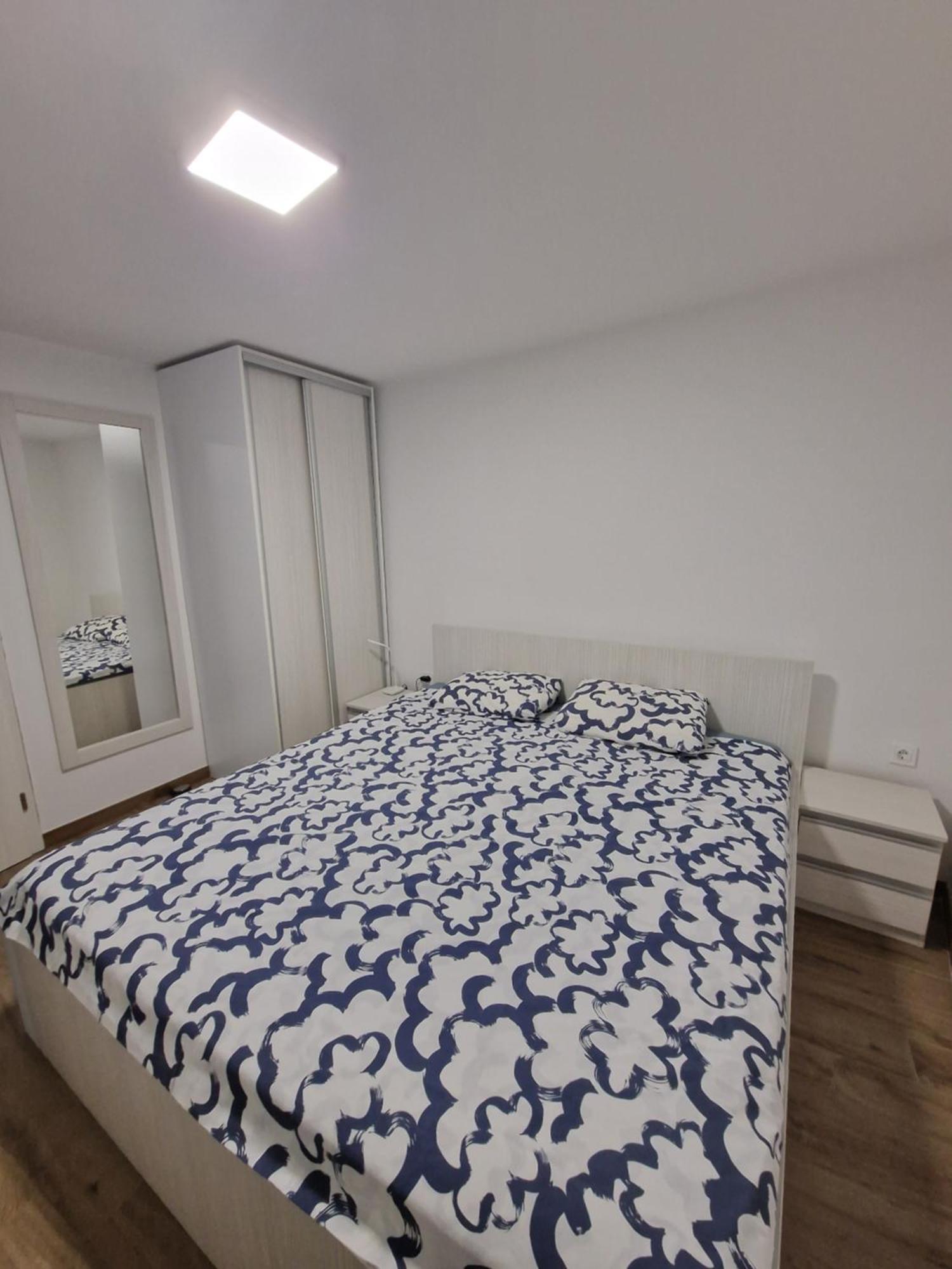 Apartma Sinitus Izola Luaran gambar